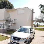 Lungomare * אומאג