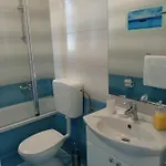 Lungomare דירה אומאג