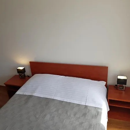 Lungomare Appartement *