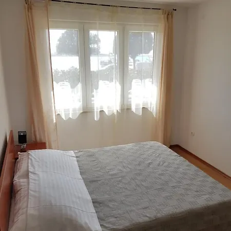 Lungomare Apartmán *