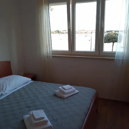 Lungomare Apartment Umag