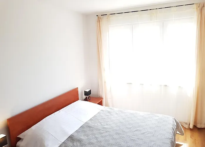 Lungomare Apartamento *